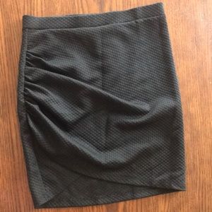 Small H & M black pencil skirt